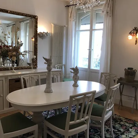 Apartment Swiss Riviera Elegance *