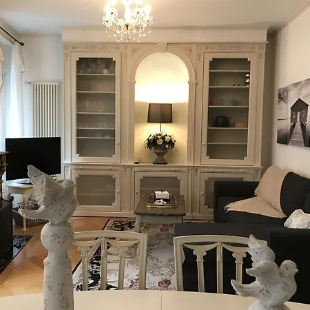 Apartment Swiss Riviera Elegance